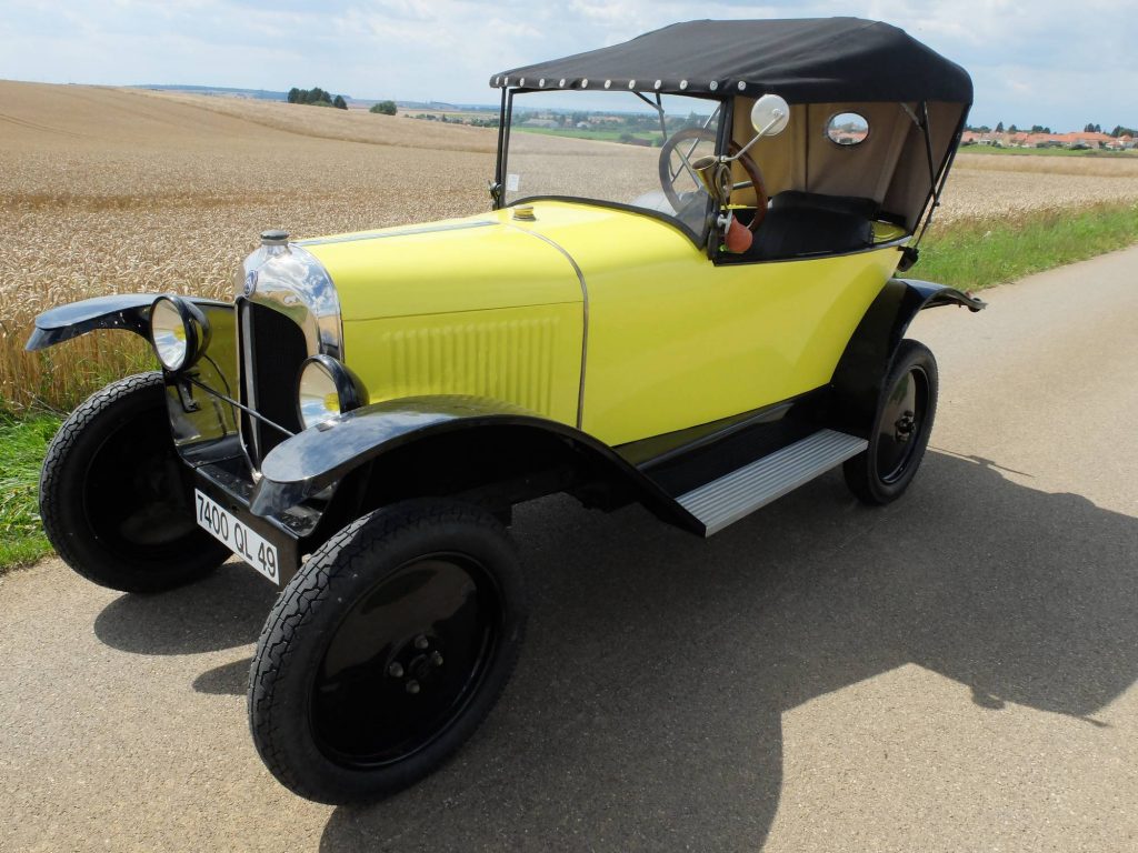 Maquette CITROEN 5 CV Trèfle 1925 Taxi - Kit VROOM 1/43 Coque Bois (neuf)